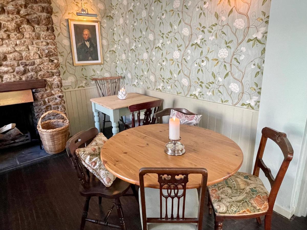 Lord Nelson Hotel Bridport Luaran gambar